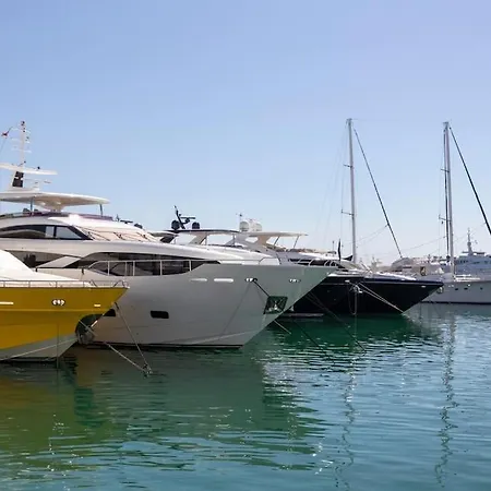 Luxurious In The Heart Of Puerto Banus Apartment *