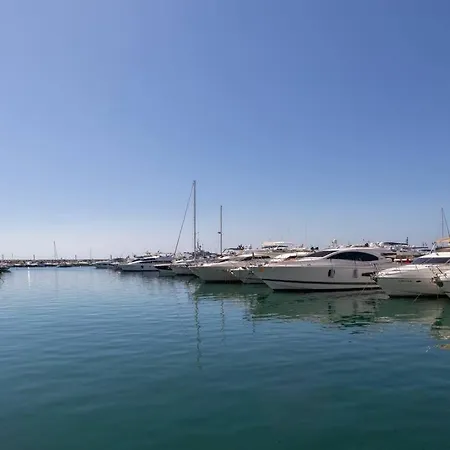Luxurious In The Heart Of Puerto Banus Apartment *